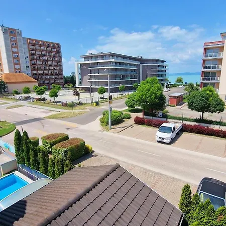 فندق مبيت وإفطار Napsugar Apartmanhaz 3*