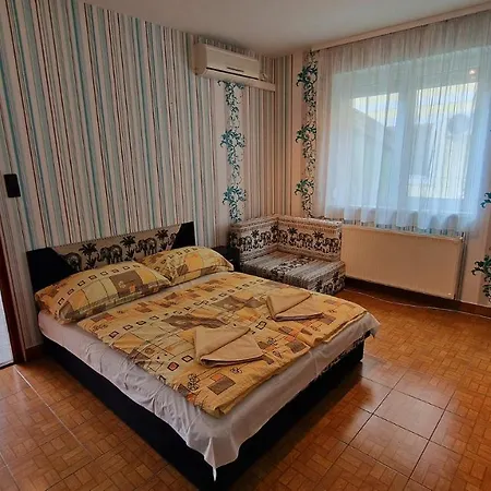 Napsugar Apartmanhaz * Siofok