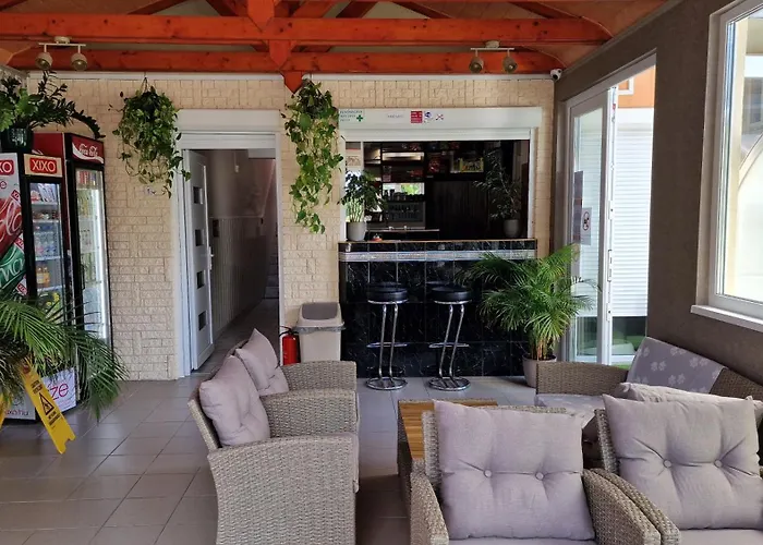 Napsugar Apartmanhaz Nocleg ze śniadaniem 3*