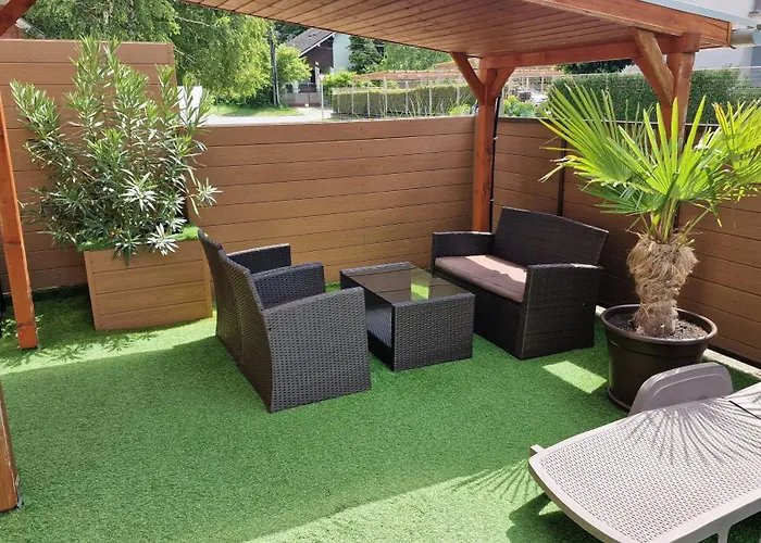 Napsugar Apartmanhaz Nocleg ze śniadaniem Siófok