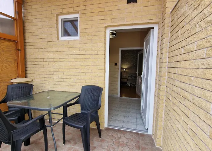 Napsugar Apartmanhaz Nocleg ze śniadaniem