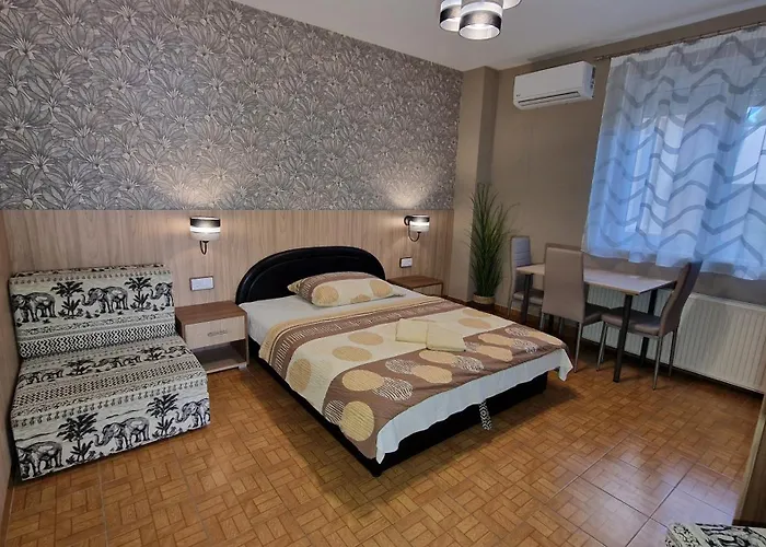 Nocleg ze śniadaniem Napsugar Apartmanhaz Siófok